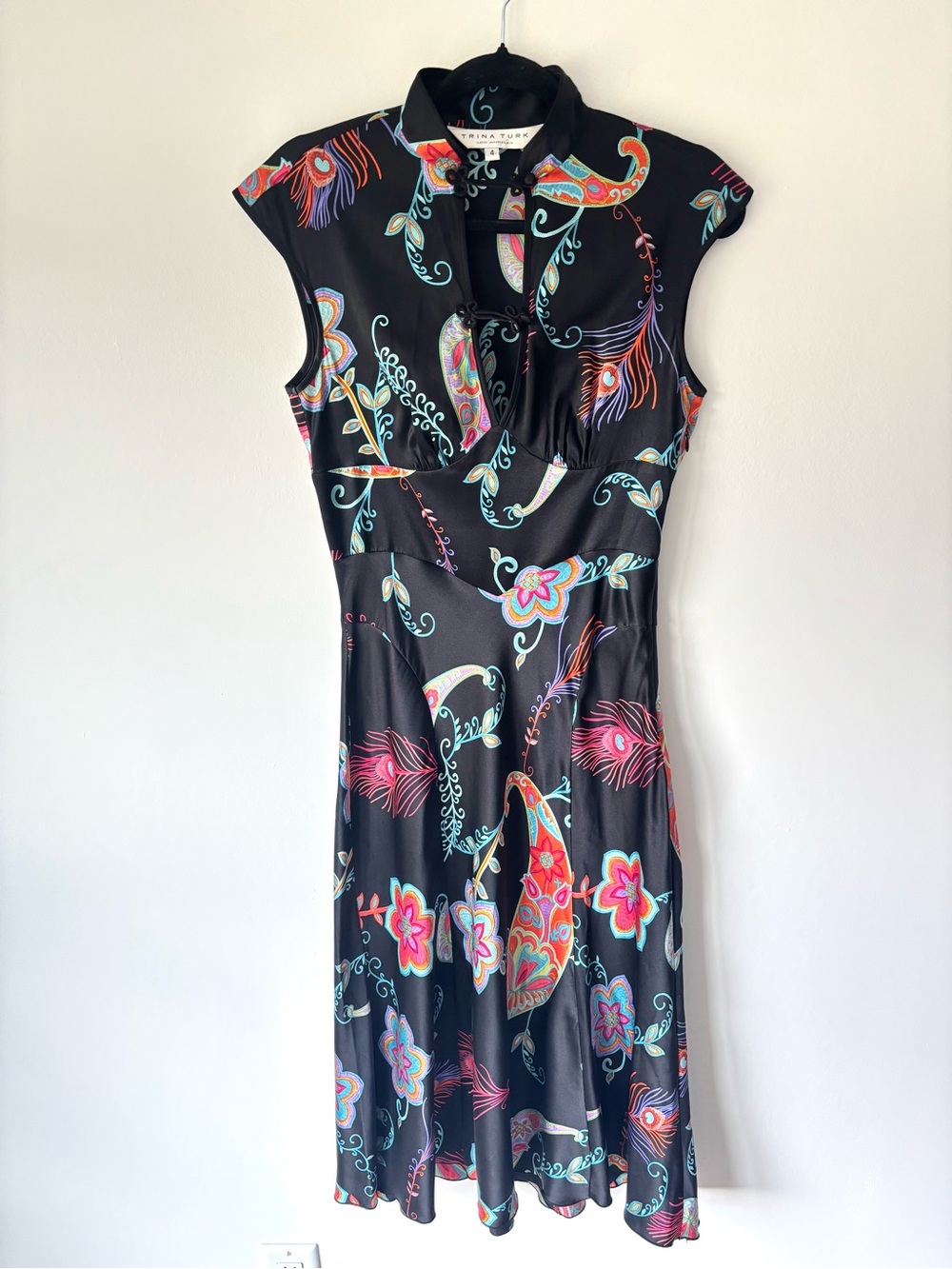 Trina Turk Black Silk Midi Dress Cap Sleeve Paisley Floral Asian Inspired